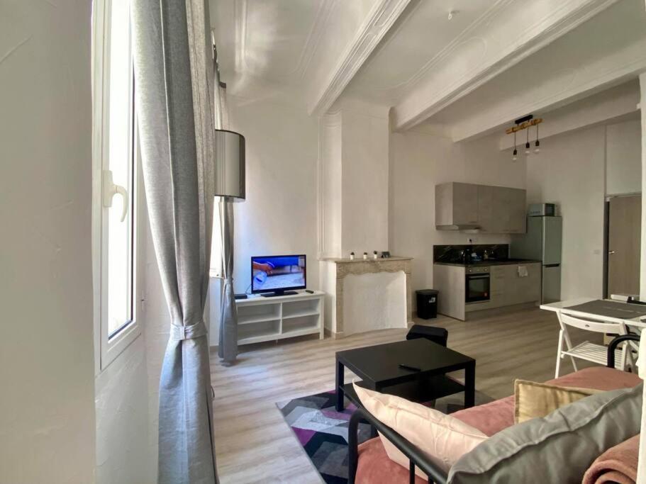 T2 Notre Dame Du Mont - Cours Julien - Clim Apartment Marseille Bagian luar foto